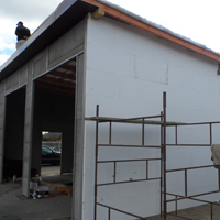 Kompletny garaż z płyt betonowych z montażem
